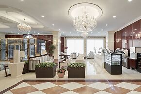 GoldOne Hotel & Suites