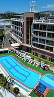 GoldOne Hotel & Suites