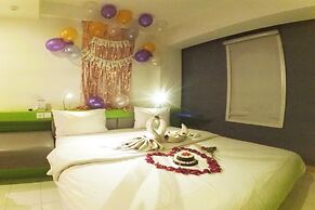 Singaraja Beach Hotel