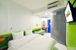 Singaraja Beach Hotel