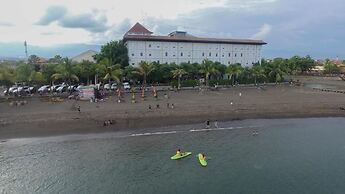 Singaraja Beach Hotel