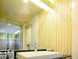 Hotel Century