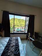 Hotel the Hind