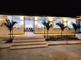 Hotel the Hind