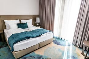 Hotel Seven