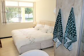 Lagoon Terrace 14