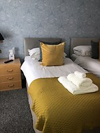 Cliff House Hotel