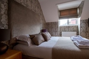Cliff House Hotel