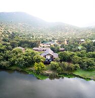 Elgro River Lodge