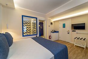 Ece Marina Suites