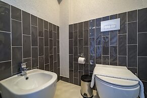 Ece Marina Suites