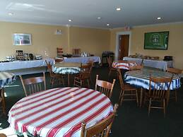 Grenfell Heritage Hotel & Suites