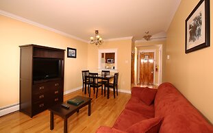 Grenfell Heritage Hotel & Suites