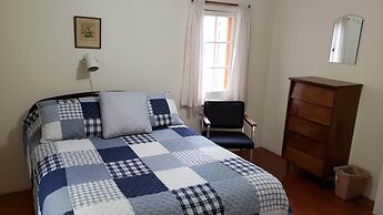 Miners Bay Lodge