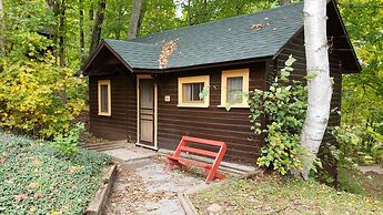 Miners Bay Lodge