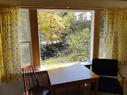 Miners Bay Lodge