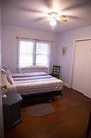 Miners Bay Lodge