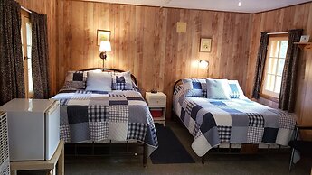 Miners Bay Lodge