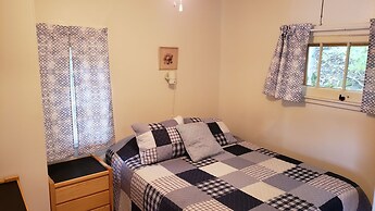 Miners Bay Lodge