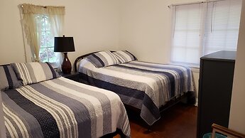 Miners Bay Lodge