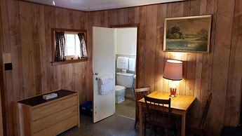 Miners Bay Lodge