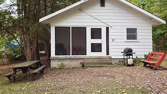 Miners Bay Lodge