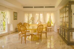 Villa Shayna