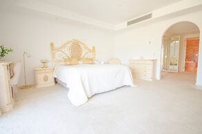 Villa Shayna