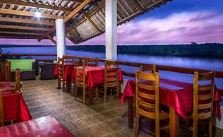 Hotel Rio Huallaga