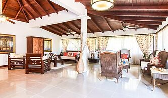Onyx Aparta Hotel