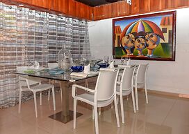 Onyx Aparta Hotel