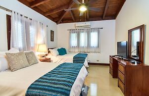 Onyx Aparta Hotel