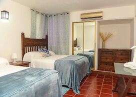 Onyx Aparta Hotel