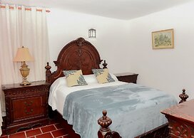 Onyx Aparta Hotel