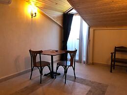 Nehir Suit Hotel