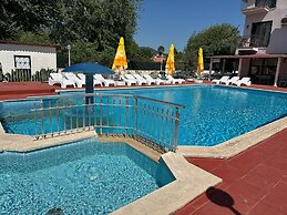 Nehir Suit Hotel