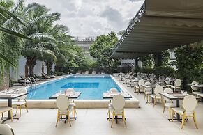 Elizabeth Hotel