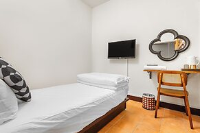 Nostalgic Inn
