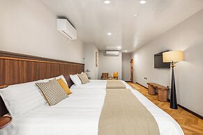 Nostalgic Inn