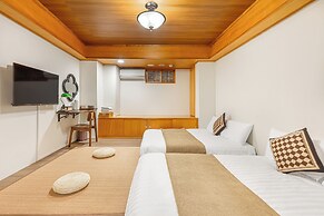 Nostalgic Inn