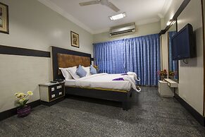 Hotel Aryaas