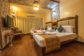 Hotel Aryaas