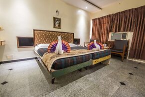 Hotel Aryaas
