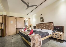 Hotel Aryaas