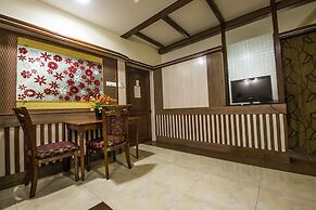 Hotel Aryaas