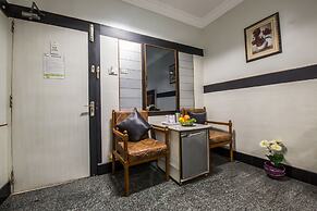 Hotel Aryaas