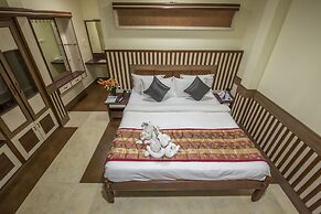 Hotel Aryaas