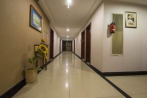 Hotel Aryaas