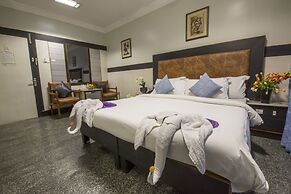 Hotel Aryaas