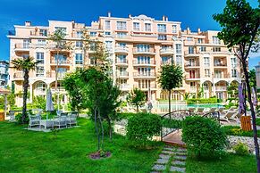 Venera & Anastasia Palace Apartments